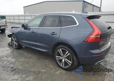 2018 Volvo Xc60 T5 Momentum z USA, uszkodzony, nr VIN YV4102RKXJ1057965
